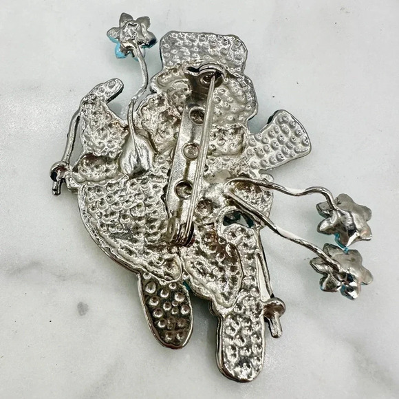 Vintage Snowman Brooch Pin Christmas Frosty Glitter Blue White Winter Ho… - Picture 4 of 9